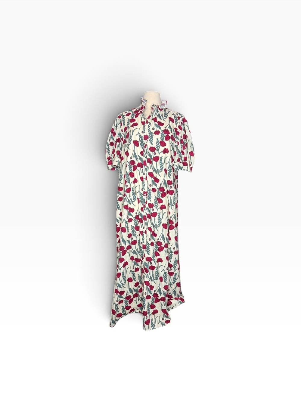 Hyacinth House Amaryllis Floral Louisa Puff-Sleeve Maxi Dress in White and Red